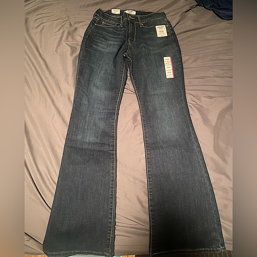 DENIZEN from Levi’s Women’s Mid-Rise Bootcut Jeans - Dark Blue Size 6